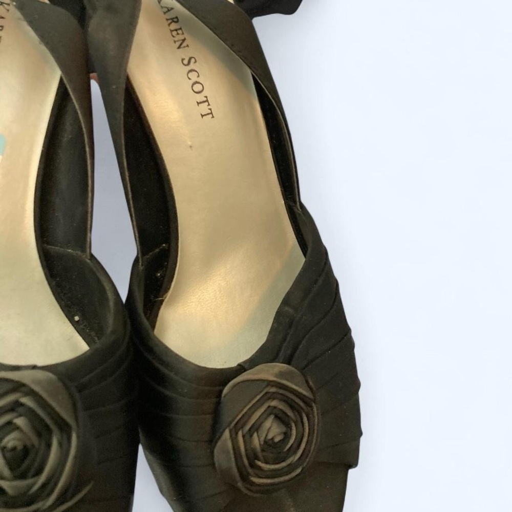 Karen Scott Black satin texture peep-toe heels with rose detail #glamour 8M